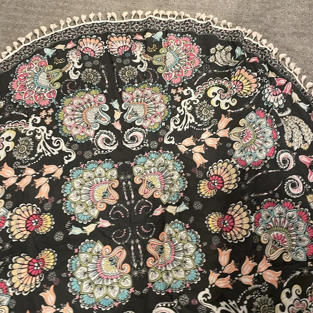 Odd molly round scarf wrap